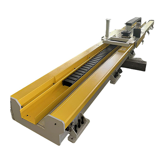 全封闭轨道式地面列车